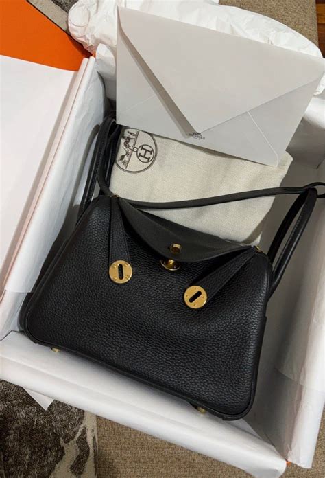 hermes lindy 26黑金|Hermès Gold Clemence Lindy 26 Gold Hardware, 2023 Available .